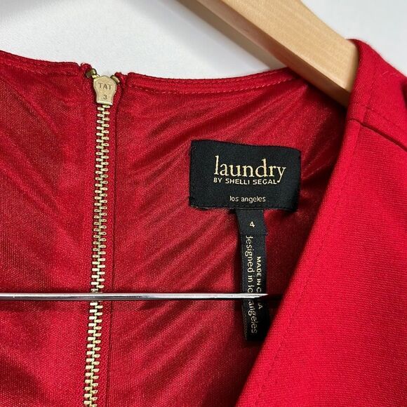 Laundry Red Pieced V-neck Mini Sleeveless Cocktail Dress Size 4 - Picture 6 of 12